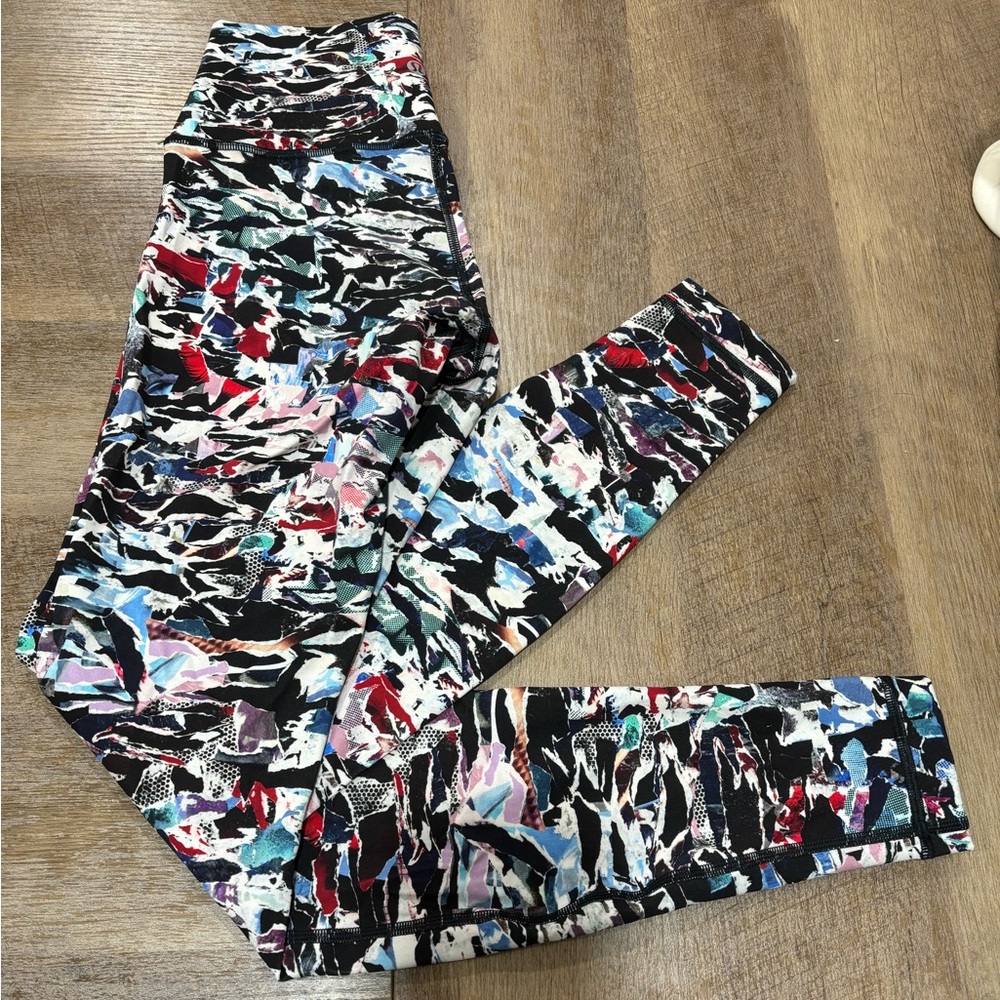 Lululemon Wunder Under • Size 4 • Like New •